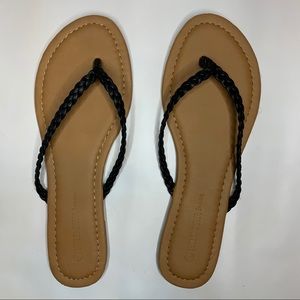 fashion nova flip flops